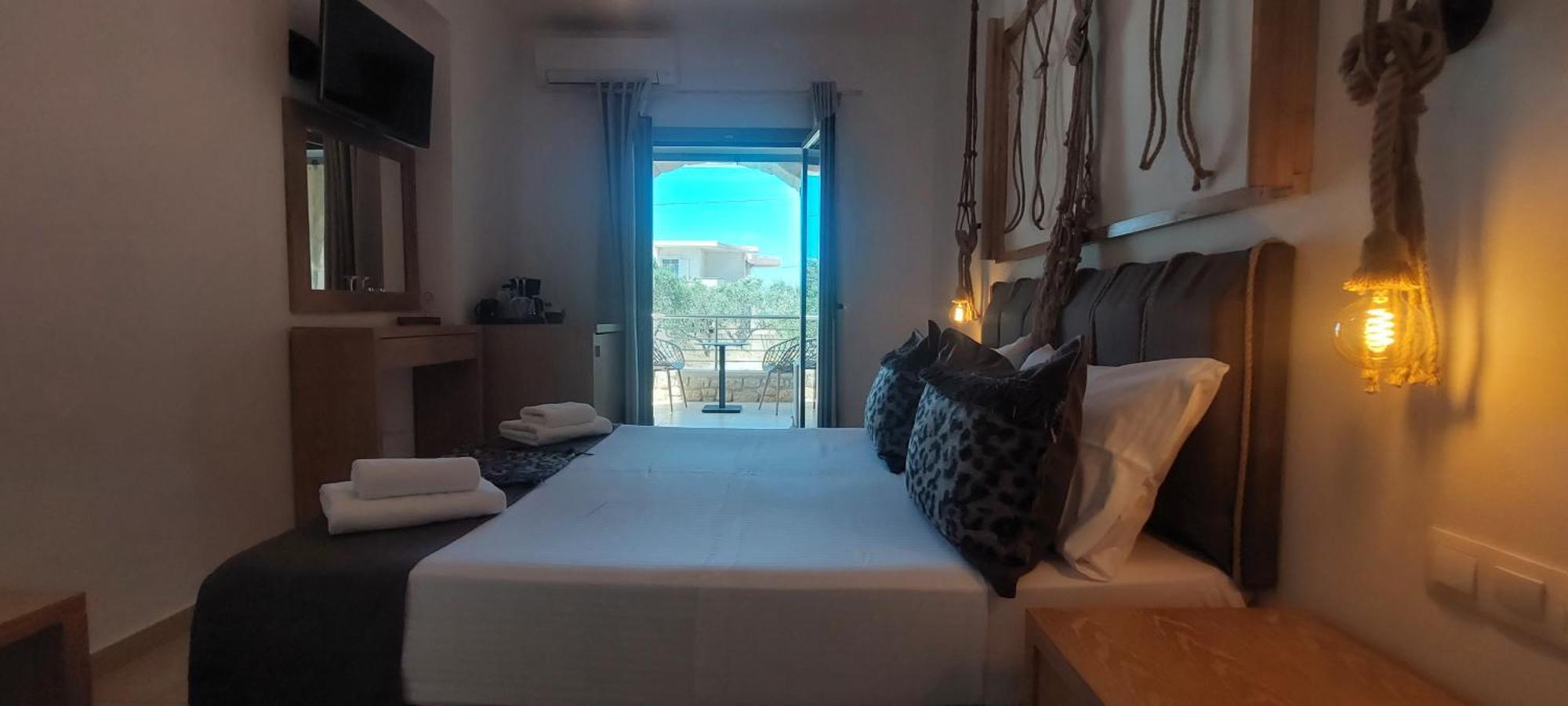 Selinopetra Rooms Elafonissos Exterior foto